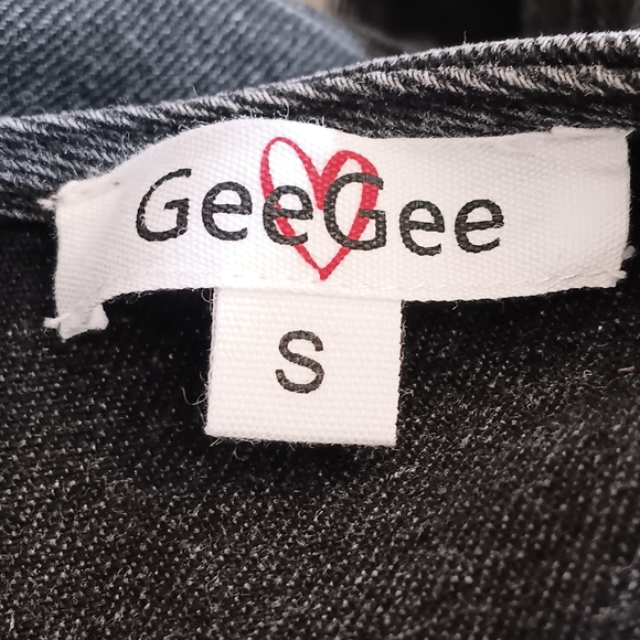 GeeGee Black Washed Denim Cropped Top Rhinestone Fringe S - Picture 5 of 6